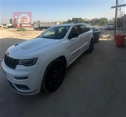 جيب جراند شيروكي